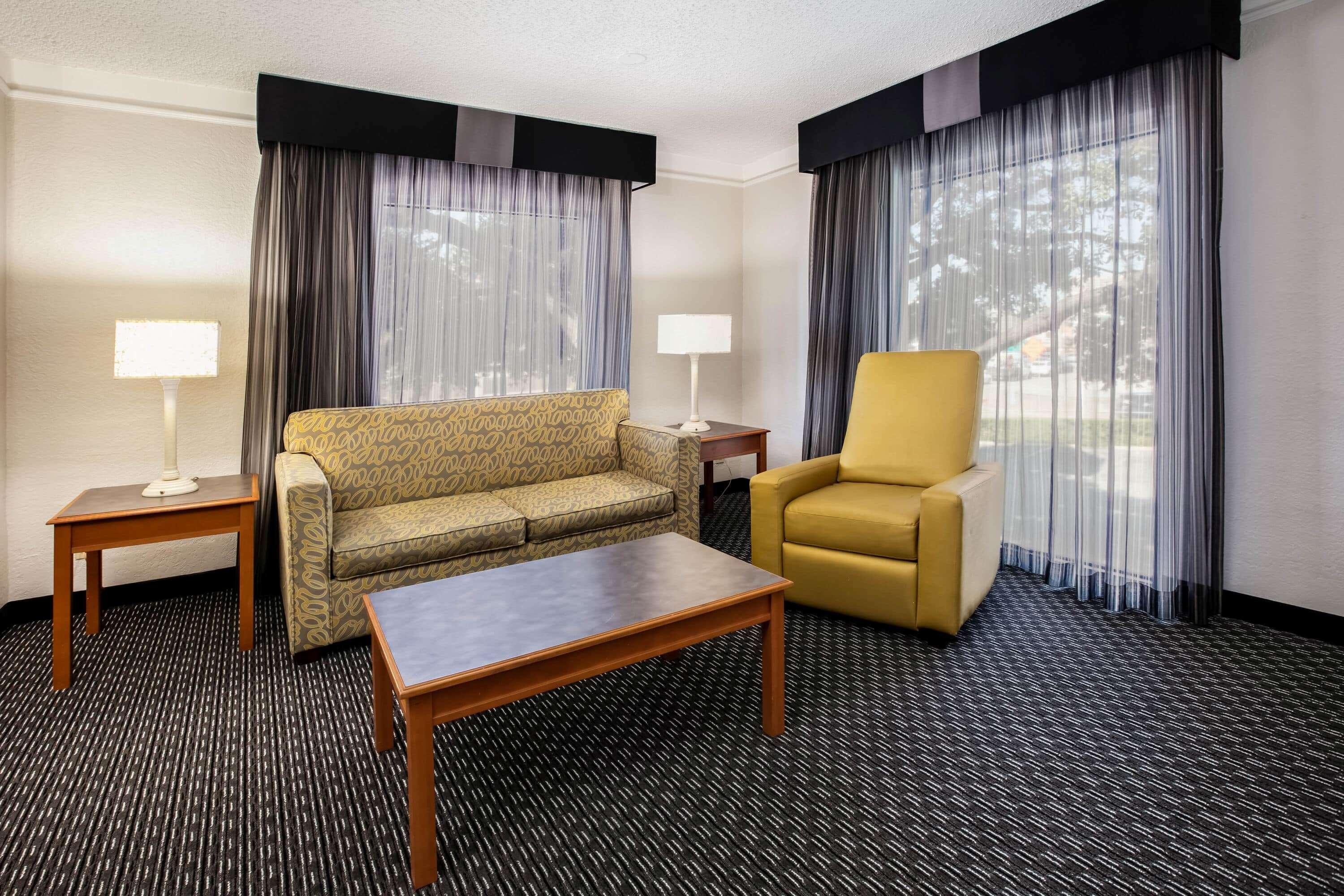 La Quinta Inn By Wyndham Dallas Uptown Exterior foto