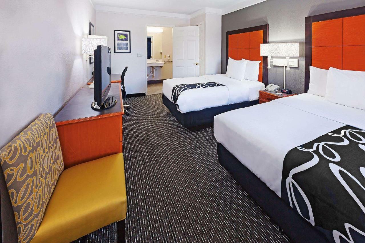 La Quinta Inn By Wyndham Dallas Uptown Exterior foto